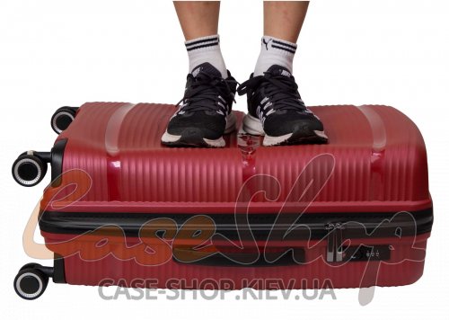 Комплект чемоданов 94103 красный Snowball (Франция)