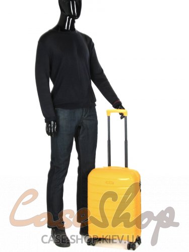 Комплект чемоданов 61303(4) желтый Snowball (Франция)