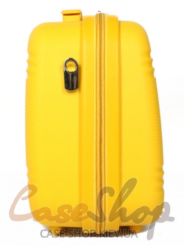 Комплект чемоданов 21204(5) желтый Snowball (Франция)