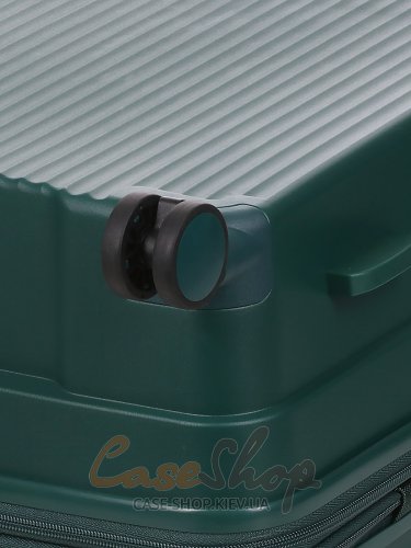Валіза середня 4 колеса 658/M зелена Airtex (Франція)